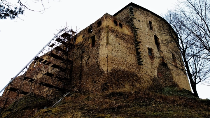 Lešení hrad Točník - 2